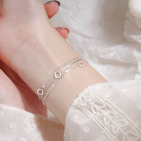 Dainty 925 Sterling Silver Circle Chain Bracelet - Picture 6 of 6